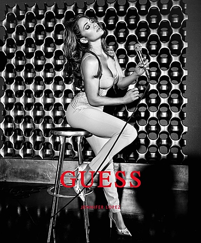 Нажмите на изображение для увеличения. 

Название:	jennifer-lopez-guess-campaign-spring-2018-0.jpg 
Просмотров:	665 
Размер:	194.6 Кб 
ID:	10018