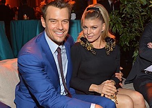 Нажмите на изображение для увеличения. 

Название:	fergie-josh-preggers-021813sp.jpg 
Просмотров:	616 
Размер:	22.9 Кб 
ID:	3316