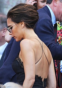 Нажмите на изображение для увеличения. 

Название:	Victoria-Beckham-070713-8.jpg 
Просмотров:	1177 
Размер:	56.3 Кб 
ID:	4472