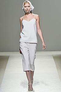 Нажмите на изображение для увеличения. 

Название:	MaxMara3.jpg 
Просмотров:	1243 
Размер:	19.2 Кб 
ID:	5157