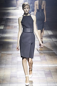 Нажмите на изображение для увеличения. 

Название:	Lanvin7.jpg 
Просмотров:	1266 
Размер:	31.8 Кб 
ID:	5202