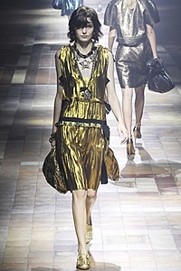Нажмите на изображение для увеличения. 

Название:	Lanvin5.jpg 
Просмотров:	1152 
Размер:	42.6 Кб 
ID:	5204