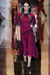 Нажмите на изображение для увеличения. 

Название:	Gucci6.jpg 
Просмотров:	1097 
Размер:	33.9 Кб 
ID:	5250