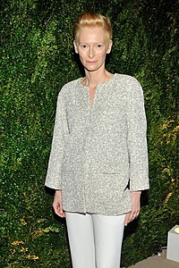 Нажмите на изображение для увеличения. 

Название:	tilda-swinton-110513-_2.jpg 
Просмотров:	854 
Размер:	144.5 Кб 
ID:	5919