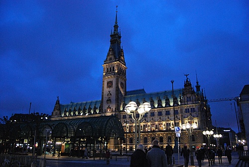 Нажмите на изображение для увеличения. 

Название:	Rathaus dunkel.jpg 
Просмотров:	607 
Размер:	144.7 Кб 
ID:	9924