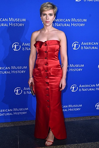 Нажмите на изображение для увеличения. 

Название:	scarlett-johansson-american-museum-of-natural-history-s-2017-museum-gala-in-ny-1.jpg 
Просмотров:	130 
Размер:	129.5 Кб 
ID:	9751